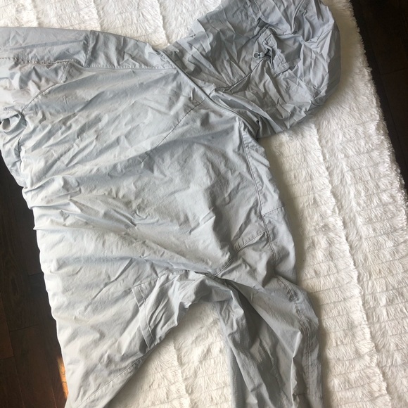 Lululemon Shell/Rain Jacket - Picture 3 of 4